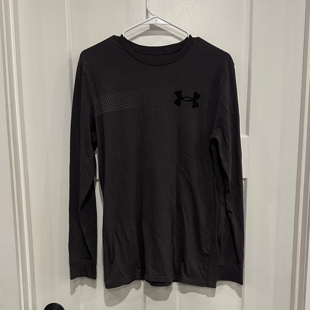 Under Armour Men's Dark Gray Long Sleeve Tee